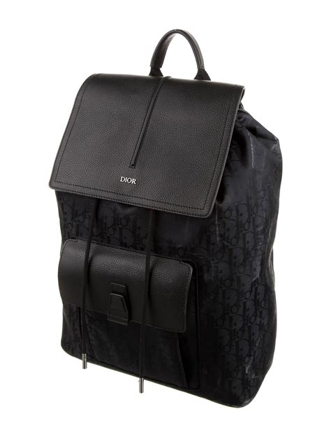 black dior backpack